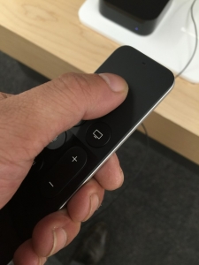 Apple リモコン
